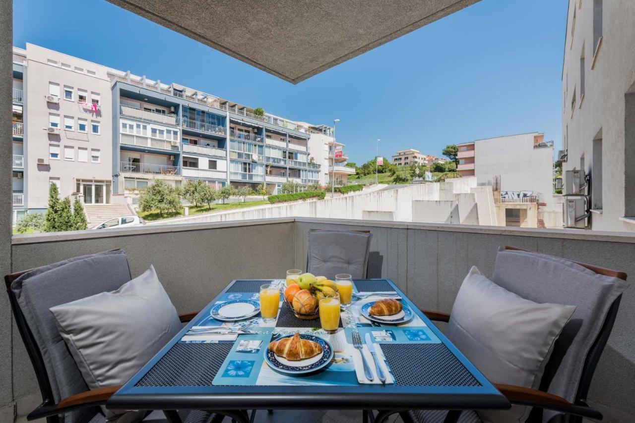 Apartment Blue Lagoon Split Bagian luar foto